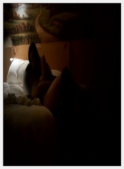 一夜连续宠幸两位妹子真是人帅屌遭罪-喂！基娜