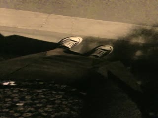 【你的女王哒哒】8W粉丝人气女神 第二场户外搭讪 街头撒尿 无套啪啪 浓密阴毛内射 收益榜登顶佳作-喂！基娜